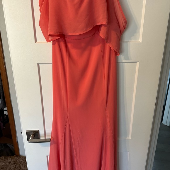 All My Heart Coral Pink Off The Shoulder Maxi Dress Women’s Medium - Picture 2 of 4